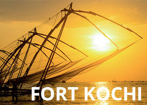 Sunset view of Chinese fishing nets at Fortkochi India