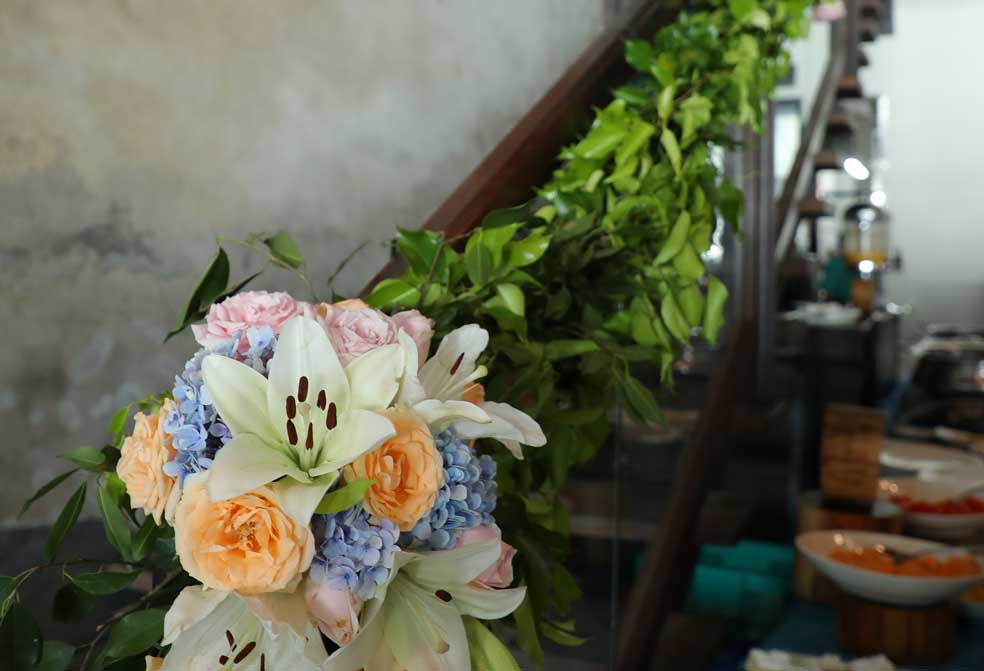 stairway decor for events at xandari harbour, fort kochi