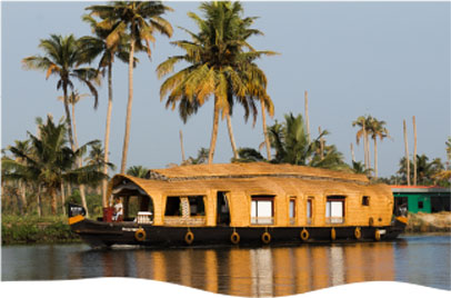 Best houseboat stay in Aleppey or Alappuzha backwaters.